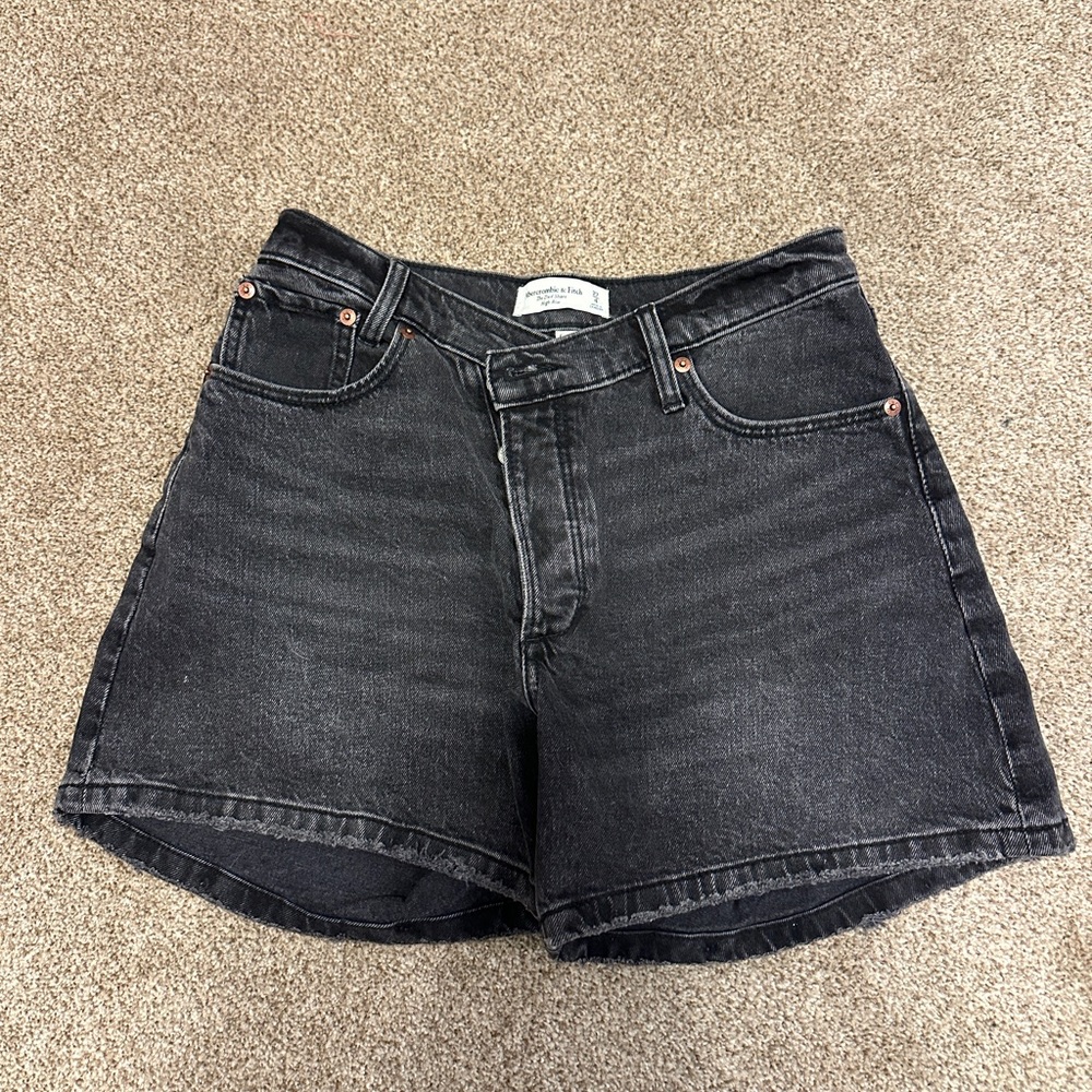 Abercrombie & Fitch Dark 27 Jean Shorts crossover waistband